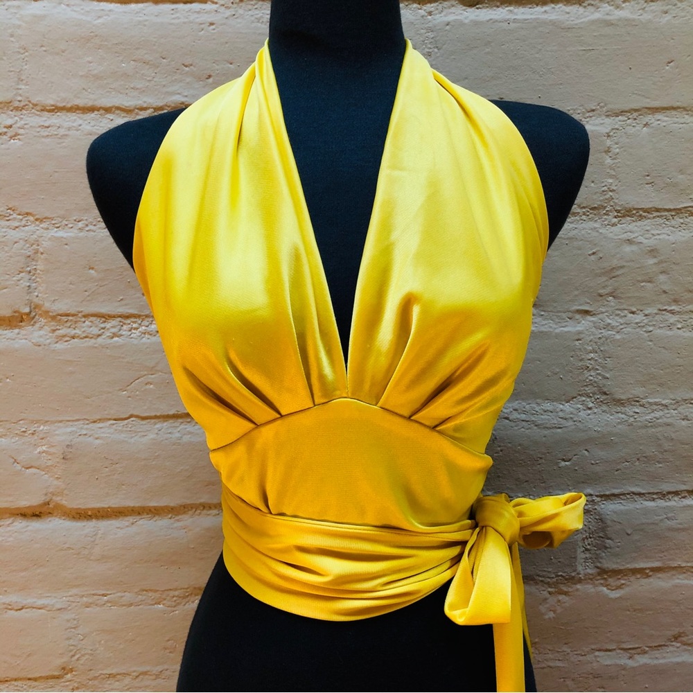 ❤️SOLD❤️ 🔅 VTG Halter Top 🔅